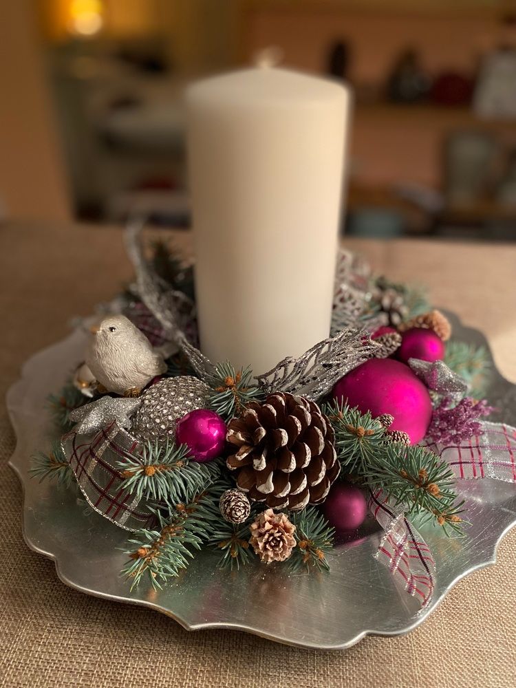 Dekoracyjny talerz z kompozycją